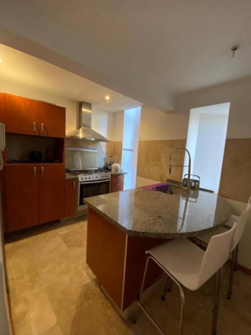 Hermoso Departamento En Bosques De Las Lomas Dos Habitaciones Mexiko-Stadt Exterior foto